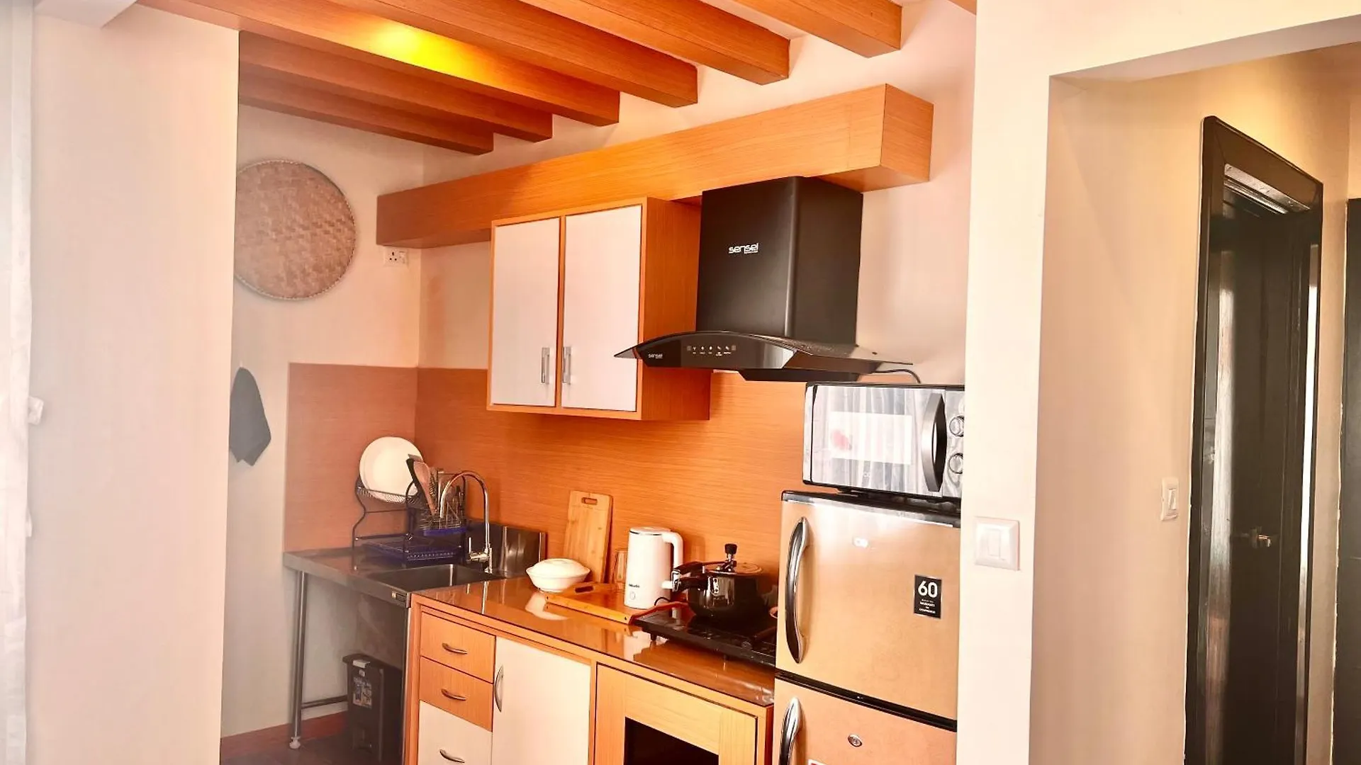 Pancha Buddha Service Apartments And Rooms Κατμαντού